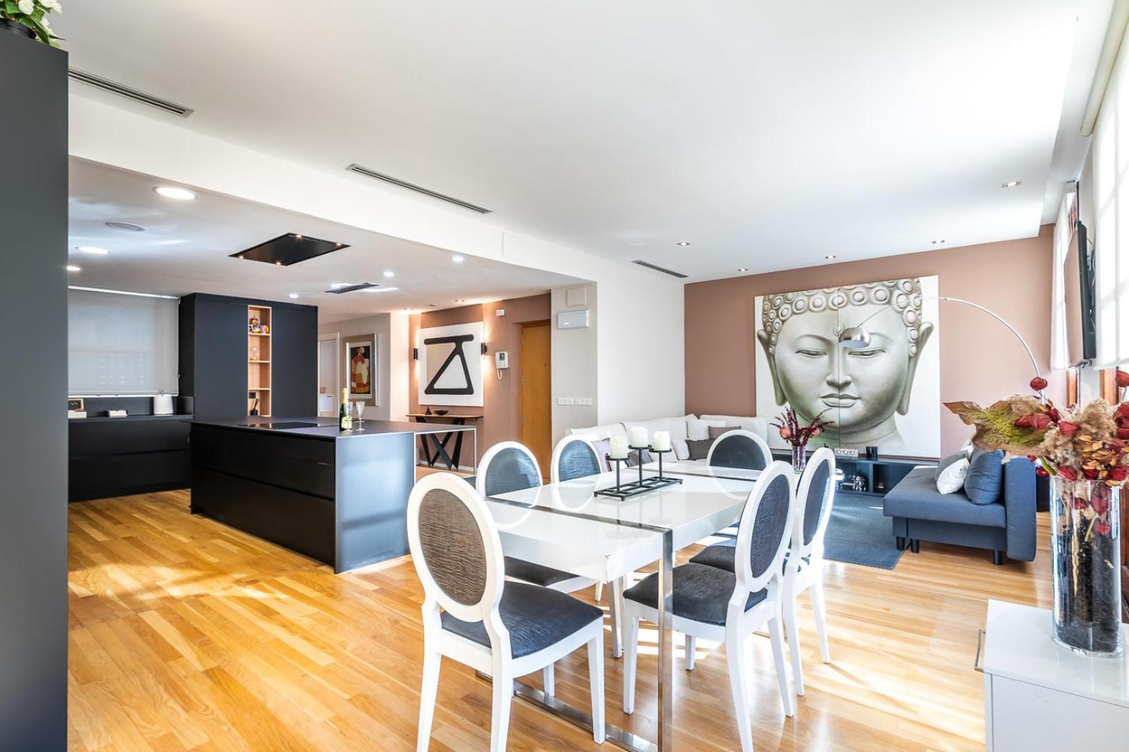 Central Market Lux Apartment Валенсия Екстериор снимка