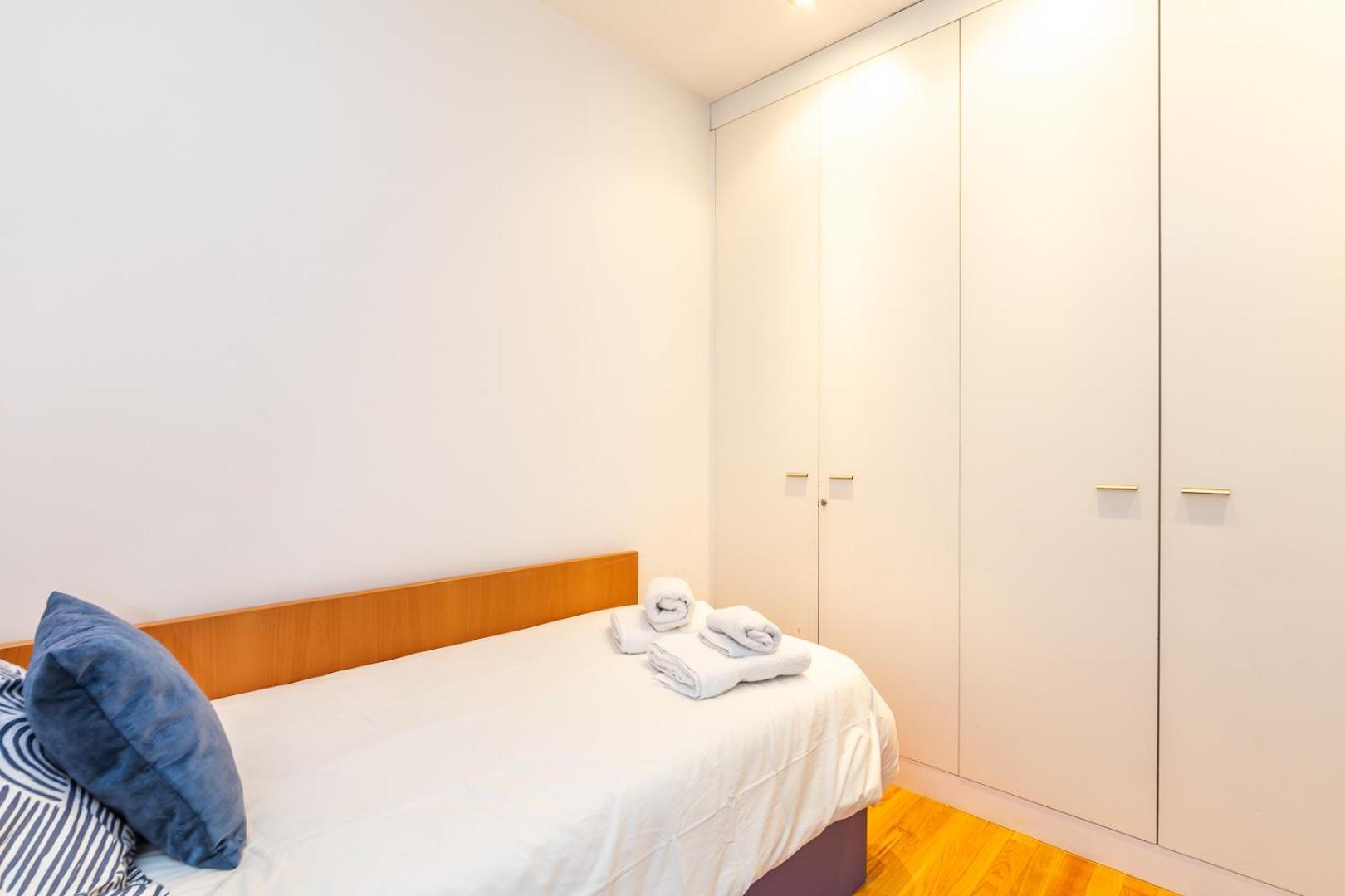 Central Market Lux Apartment Валенсия Екстериор снимка